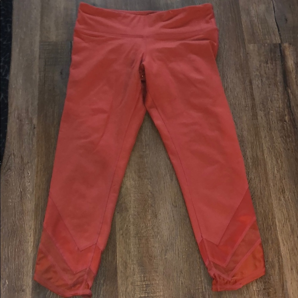 Orange Alo yoga crop leggings size M